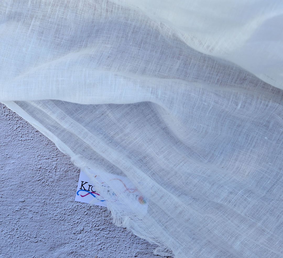 Pure Handloomed Linen – White | Fine Weave | 110gsm | 140cm Wide
