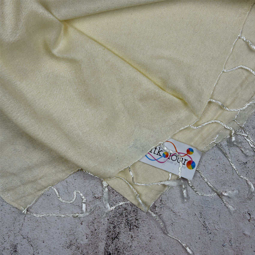 Bamboo / Silk Noil Handloomed Scarf 70 x 200cm with fringe
