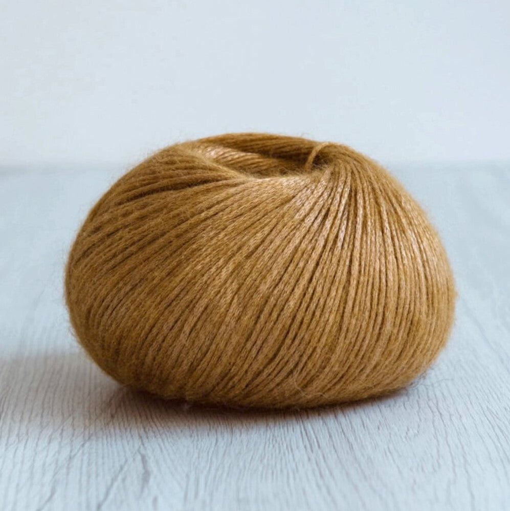 DHG Hokusai Yarn