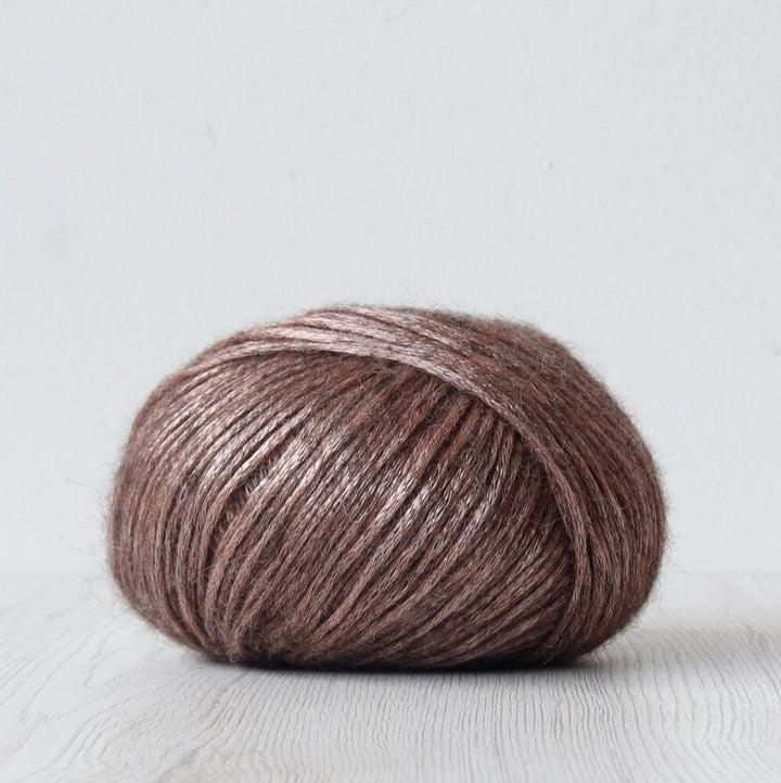DHG Hokusai Yarn