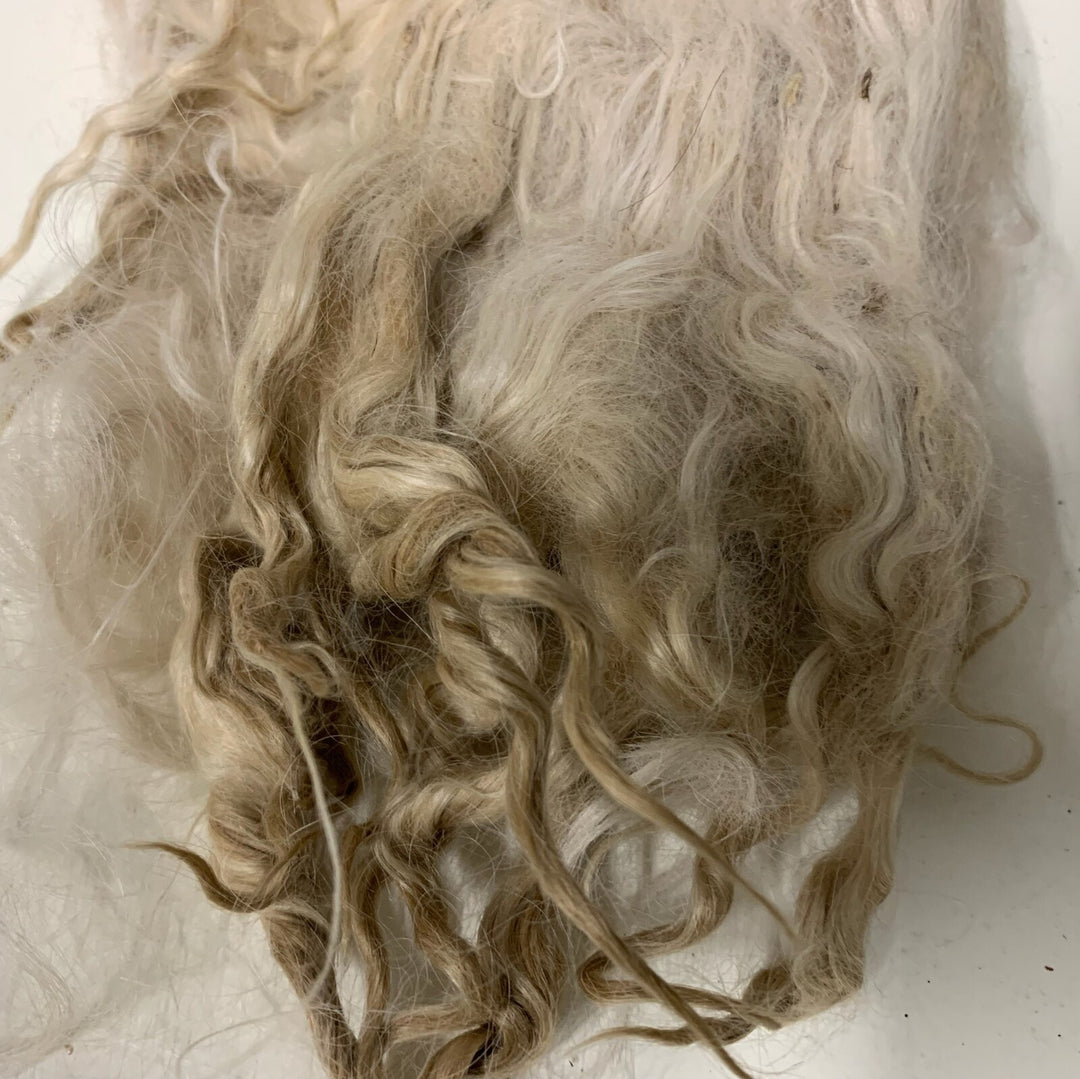 Suri Alpaca Locks White 50gms [not washed]