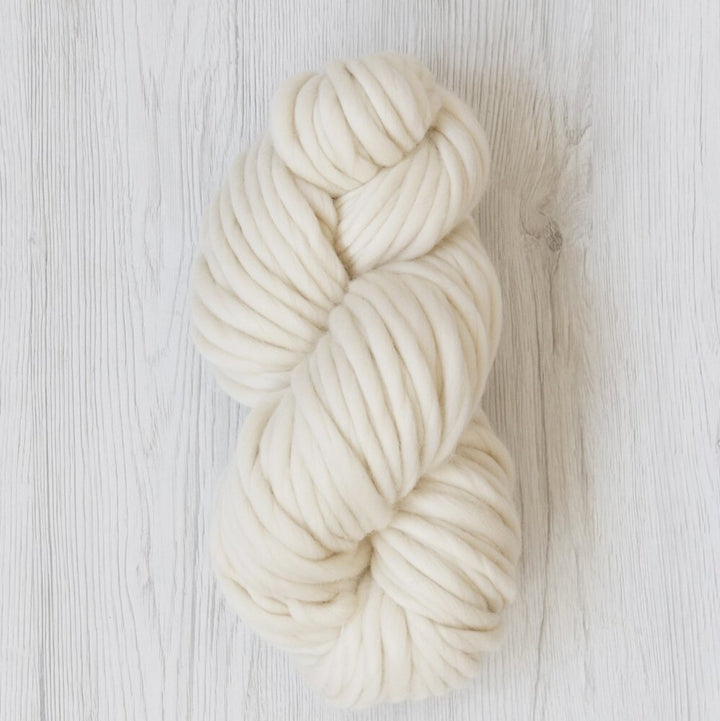 DHG PIUMA XXL Yarn 200gm Ball WHITE