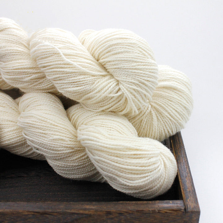 Merino Yarn 8ply 100g Hank