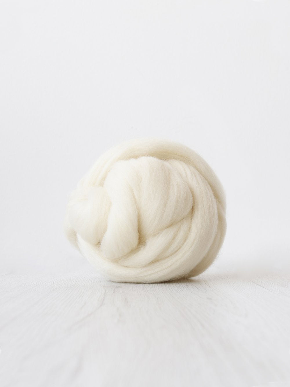 DHG 27 Micron Corriedale Wool Tops - Natural White