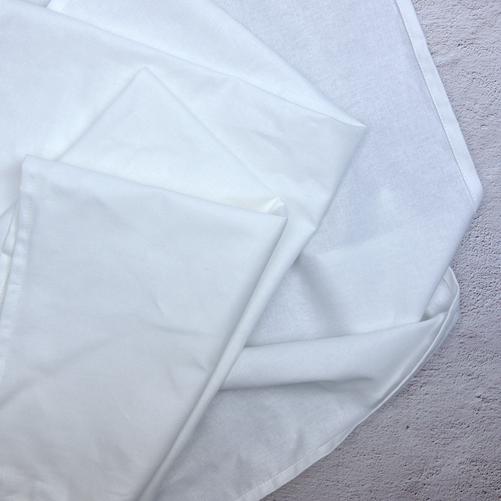Cotton Tea Towel – White (70 × 50 cm)