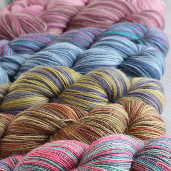 Ashford 100% Merino 4 Ply Non-Superwash Yarn Natural White